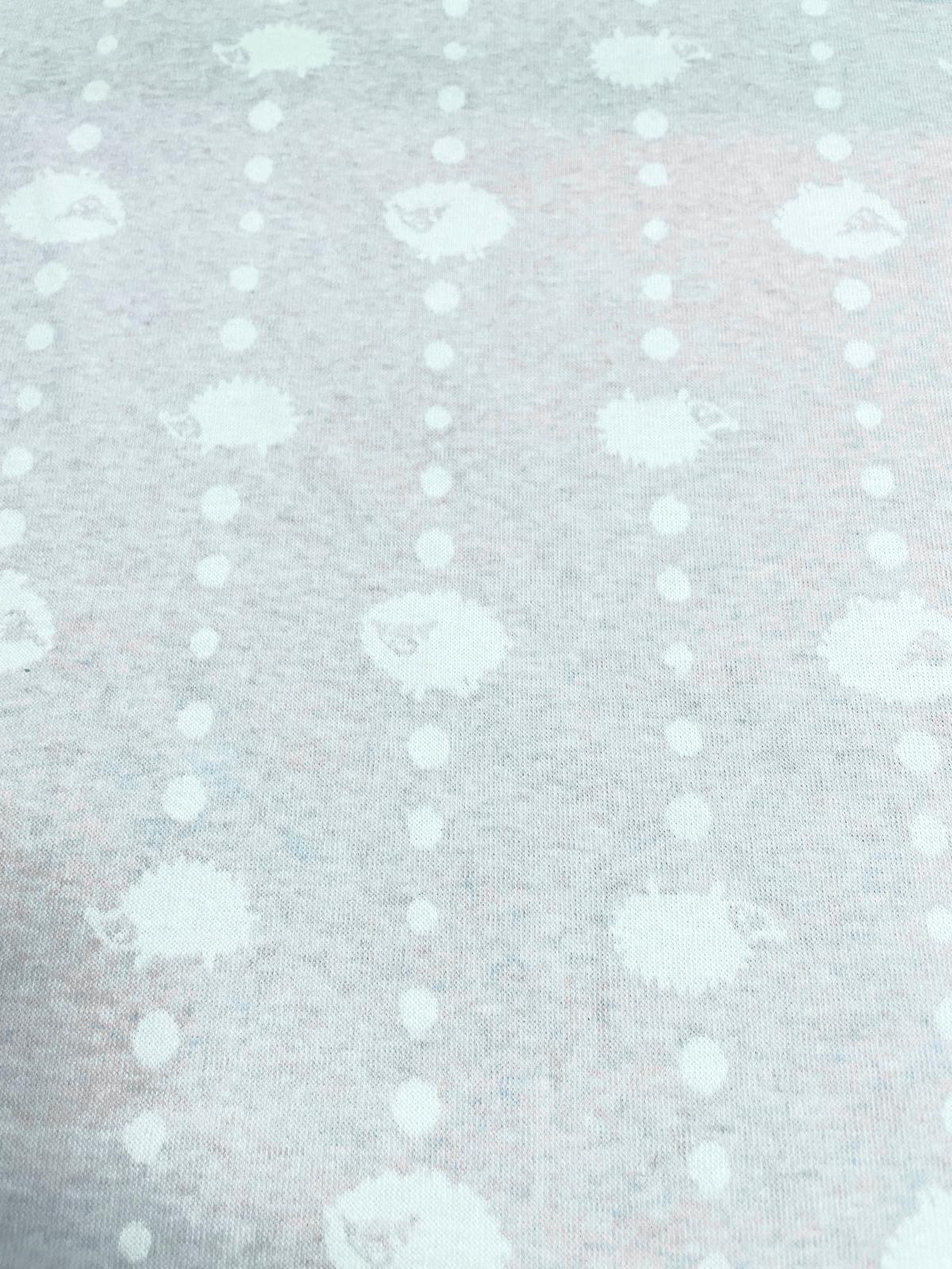 Strickjacquard helles Blaugrau mit Igeln und Schafen