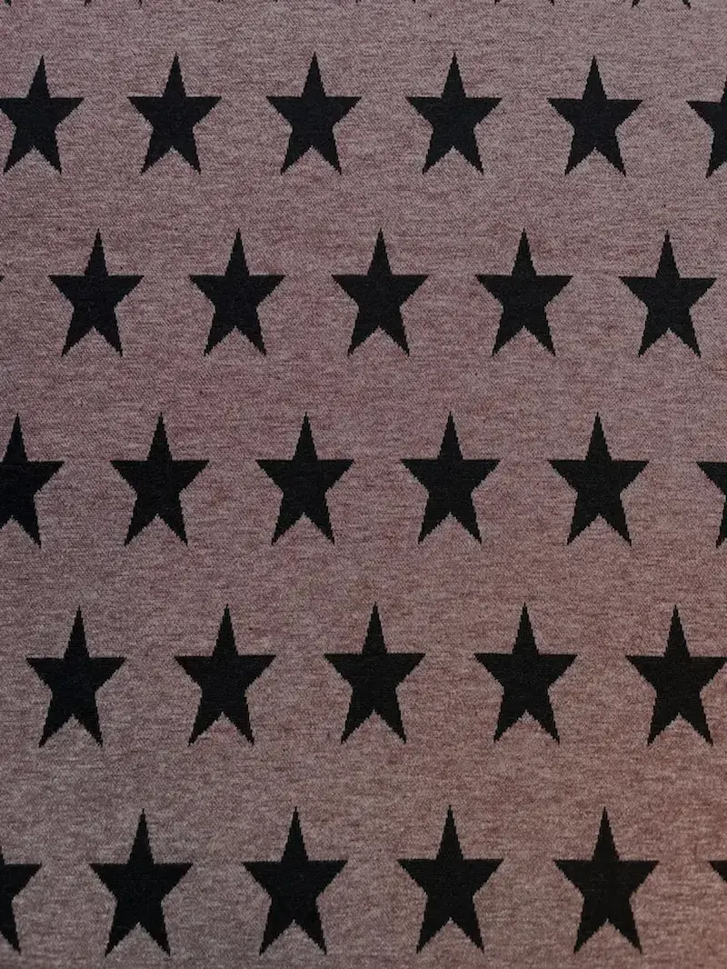 Kuscheliger Jacquard-Strick braun melange Kuscheliger Jacquard-Strick braun melange