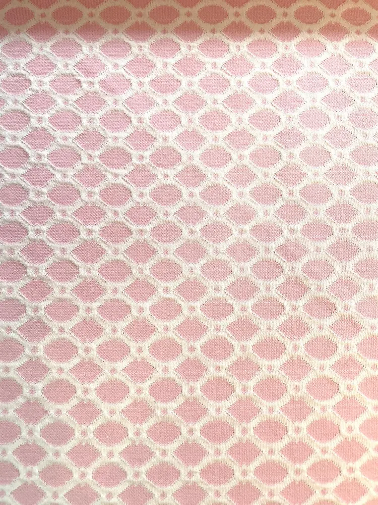 Jacquard-Strick"Rauten Design" hellrosa Jacquard-Strick"Rauten Design" hellrosa