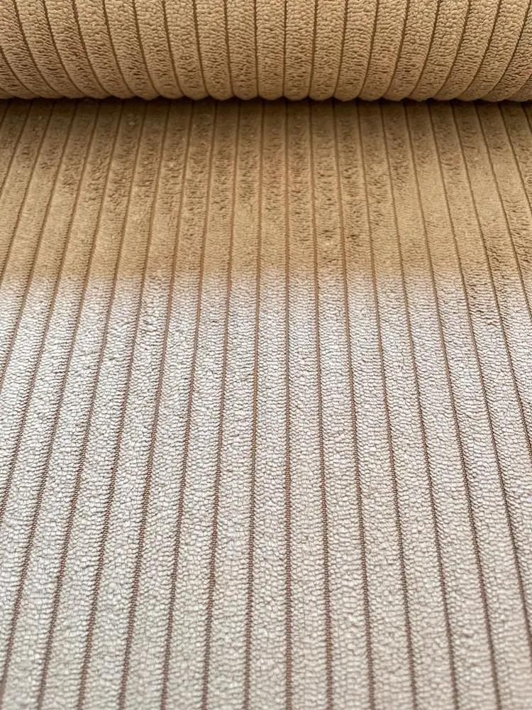 Deko-Breitcord – Zeitlose Eleganz in Sanftem Beige