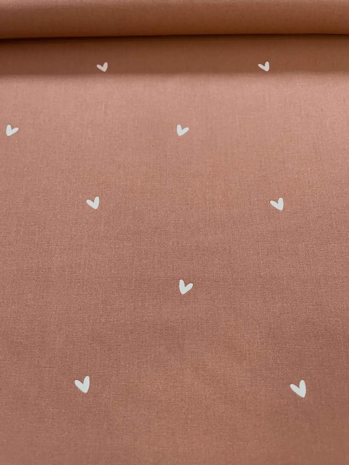 Baumwoll-Webware "Zarte Herzen" terracotta/weiss