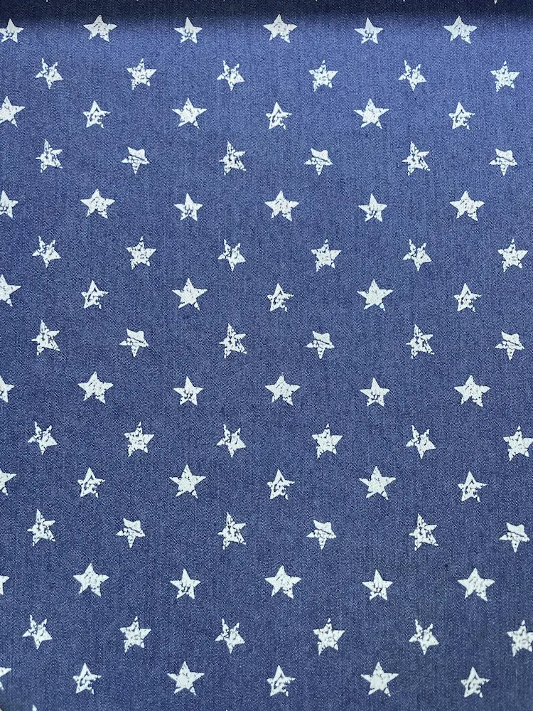 Denim-Traum mit Sternenprint – Elastischer Jeansstoff blau