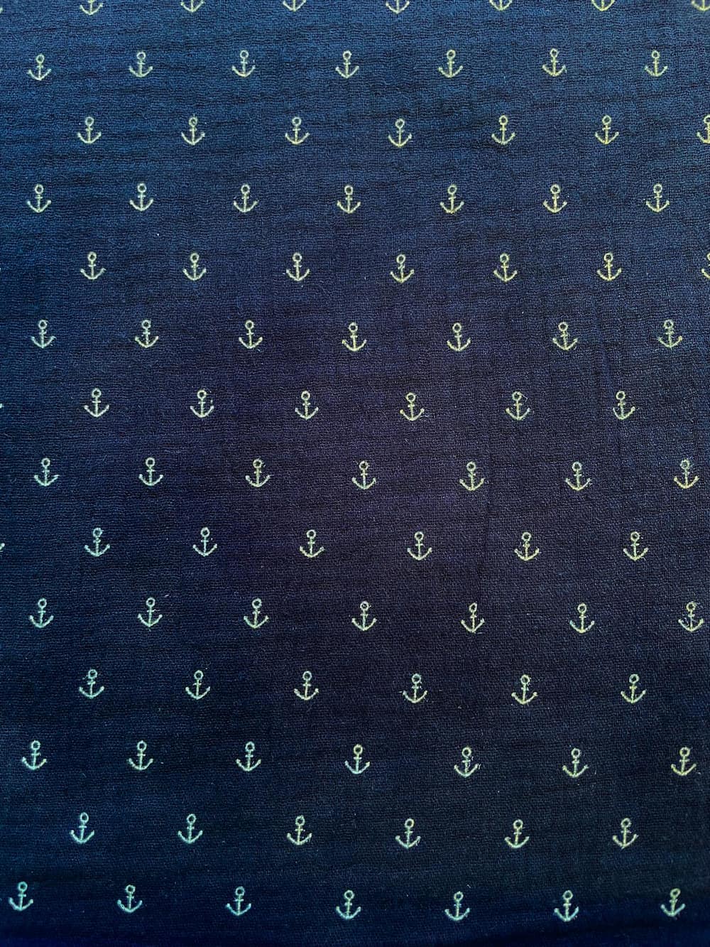 Musselin „Deep Ocean Anker“ – Maritimer Double Gauze dunkelblau