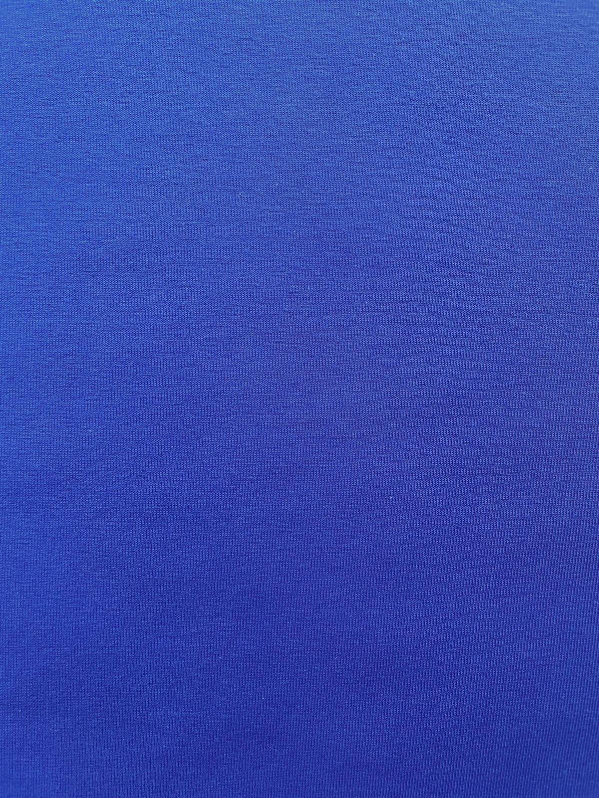 Startseiten-Banner: Hochwertiger, einfarbiger Baumwolljersey Stoff als Meterware in kräftigem Blau, ideal für elastische Kleidung und Nähprojekte