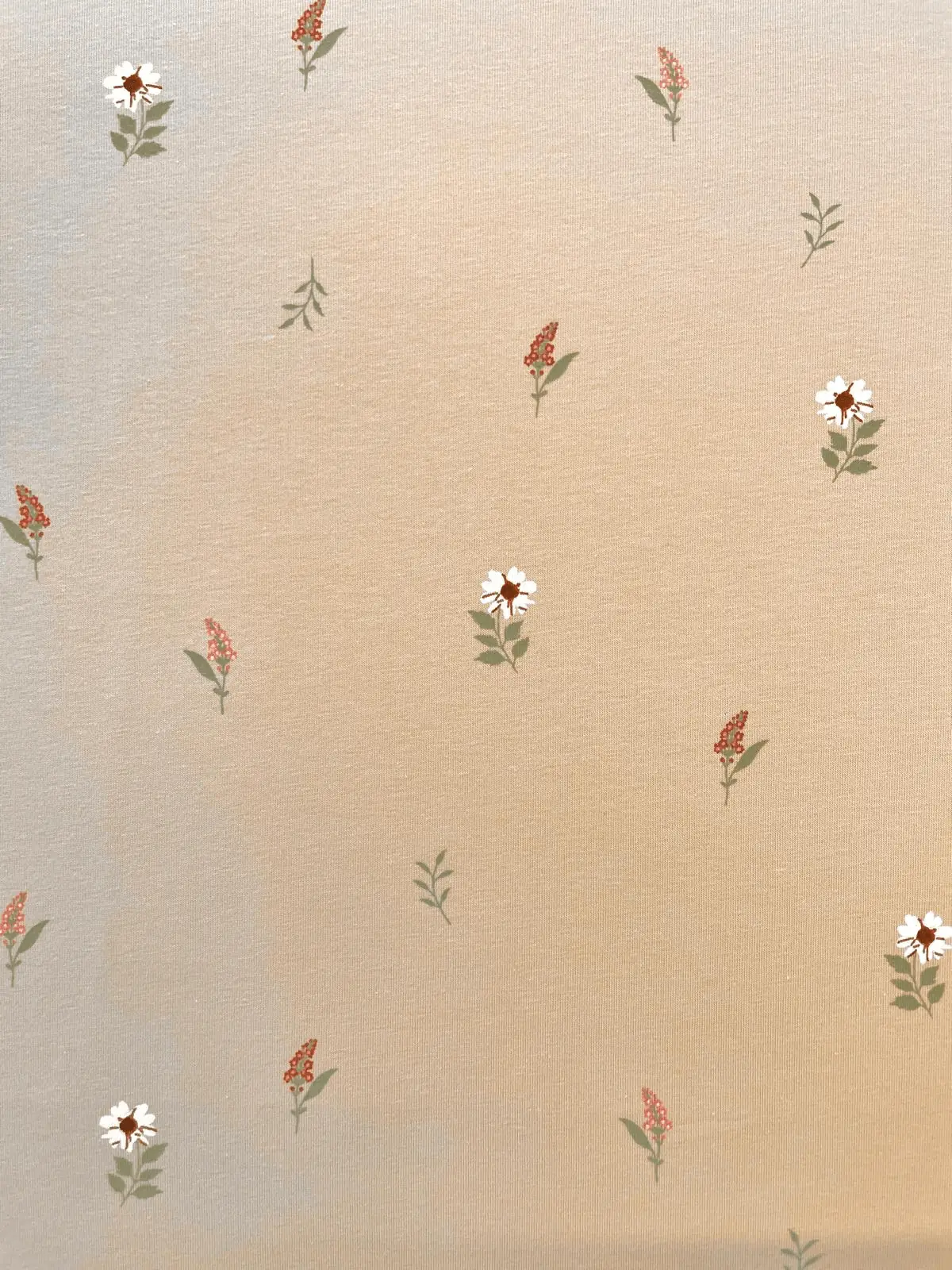 Baumwolljersey „Naturzauber“ – Nostalgisches Blumenmuster in Beige Baumwolljersey „Naturzauber“ – Nostalgisches Blumenmuster in Beige