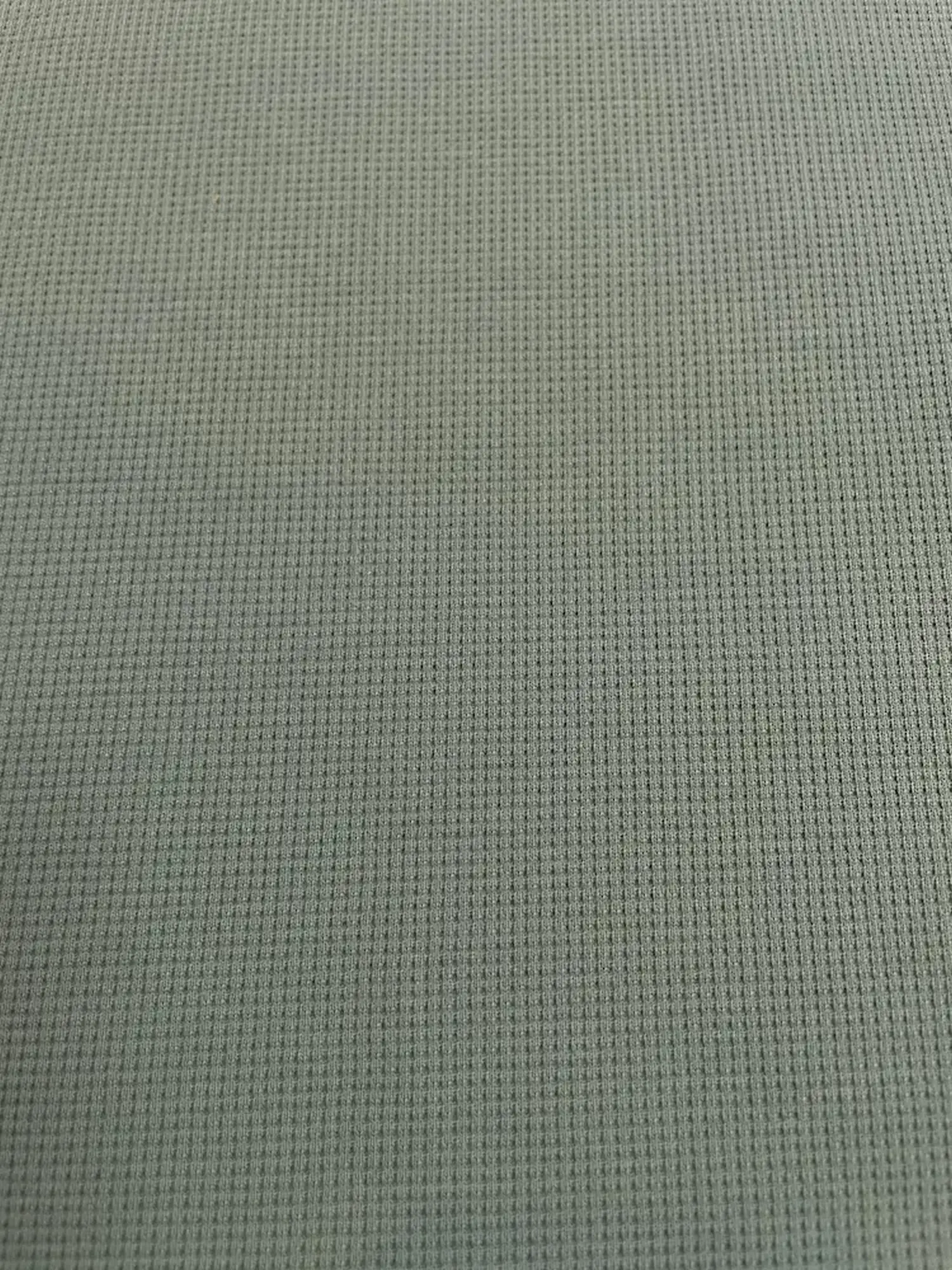 Feiner Waffeljersey in Salbeigrün – elastische Meterware mit 3D-Struktur für Baby- und Freizeitkleidung