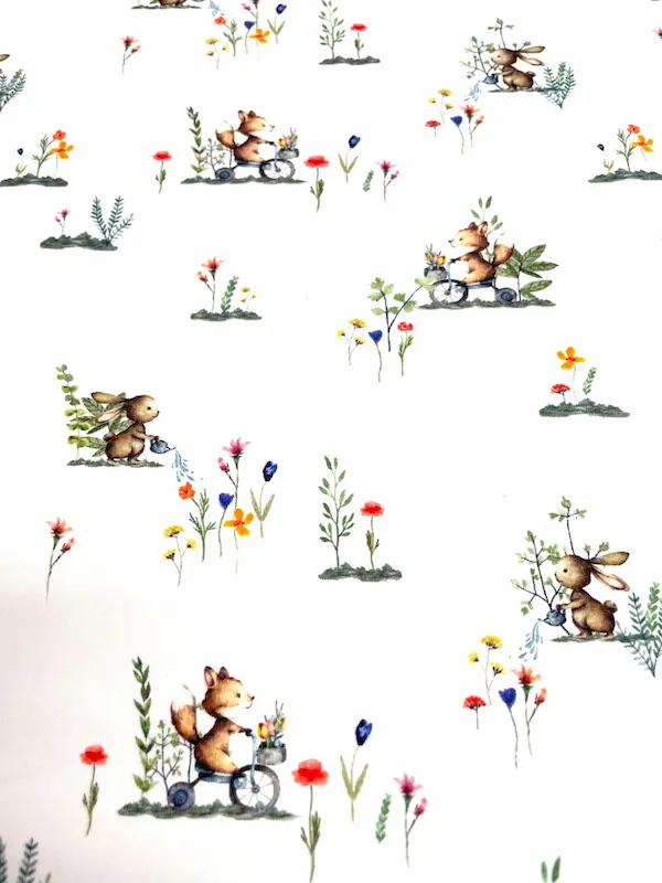 Kinder-Jerseystoff Fuchs und Hase im Garten – Weiß