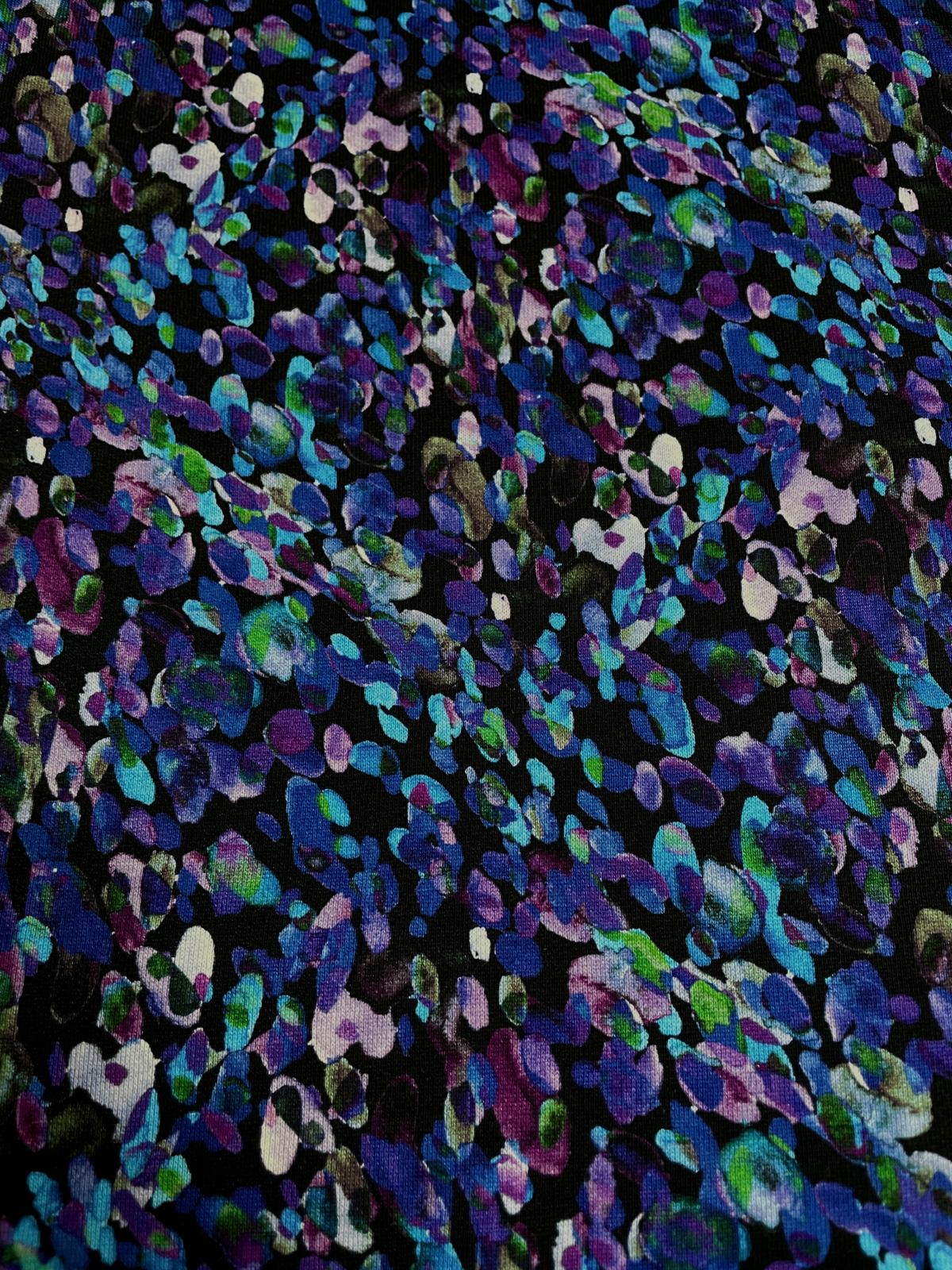 Alpenfleece Leo Print lila / türkis / violett/ schwarz